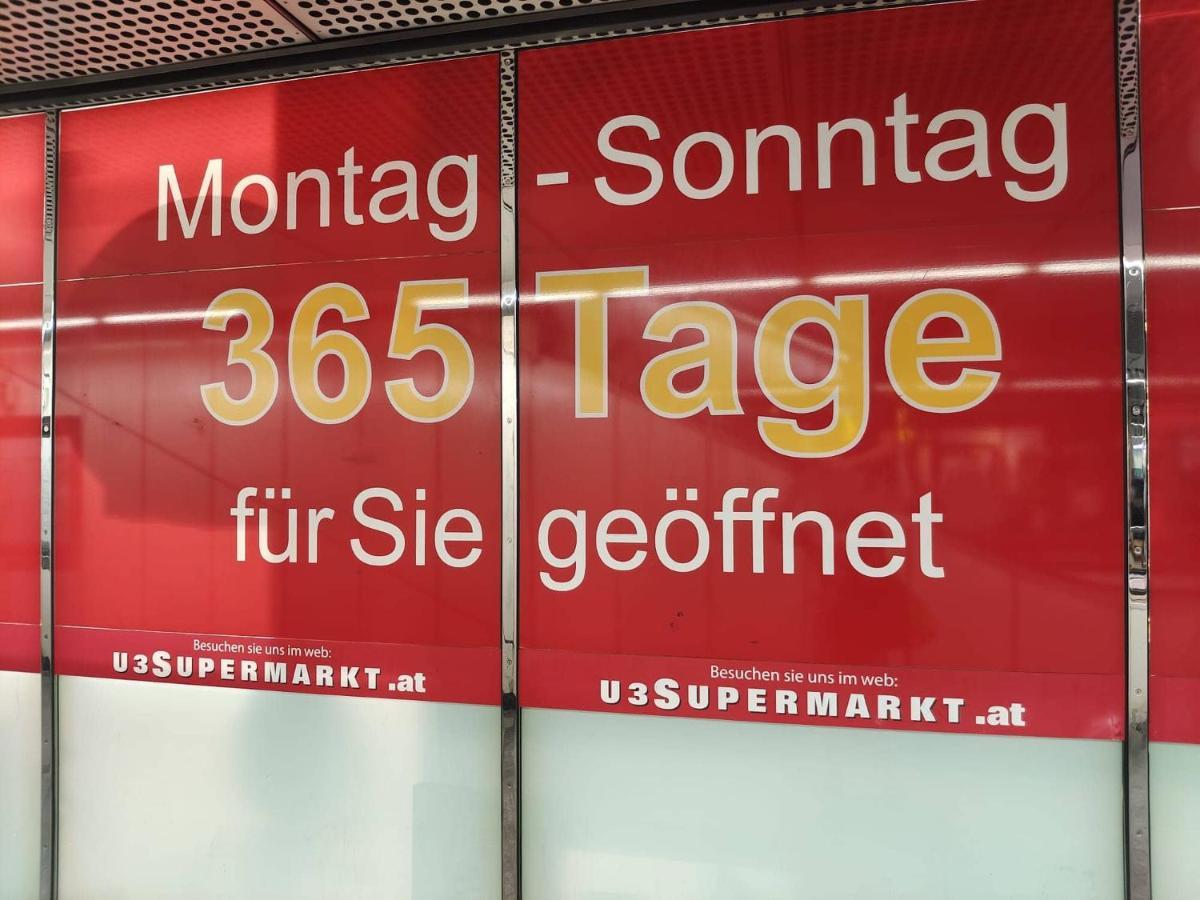 Central Mariahilfer Apartment 4 Min To The City Shopping Center And Schoenbrunn Palace Wien Exteriör bild